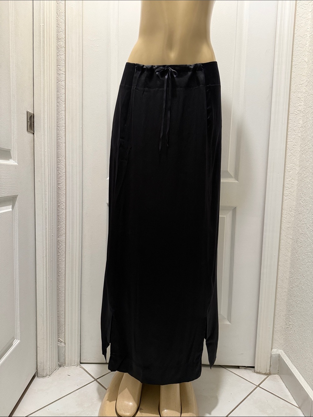 Willi Smith Black Maxi Skirt with Drawstring Waist